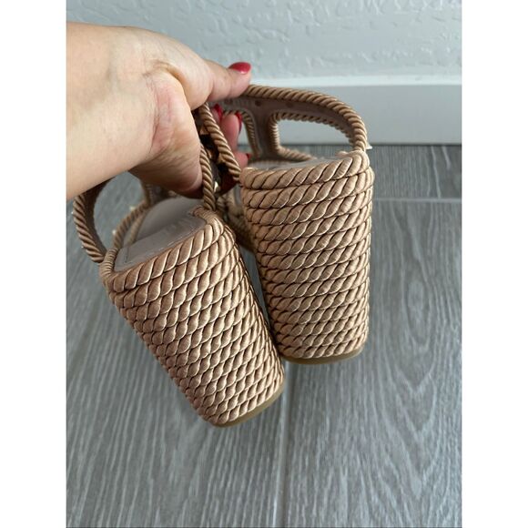 VALENTINO Rockstud Torchon T-Strap Espadrille Sandals Size 10 - Picture 6 of 10